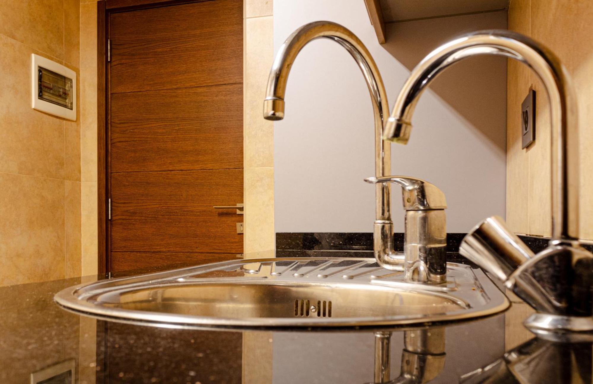 Britannia Suites Beirut Luaran gambar