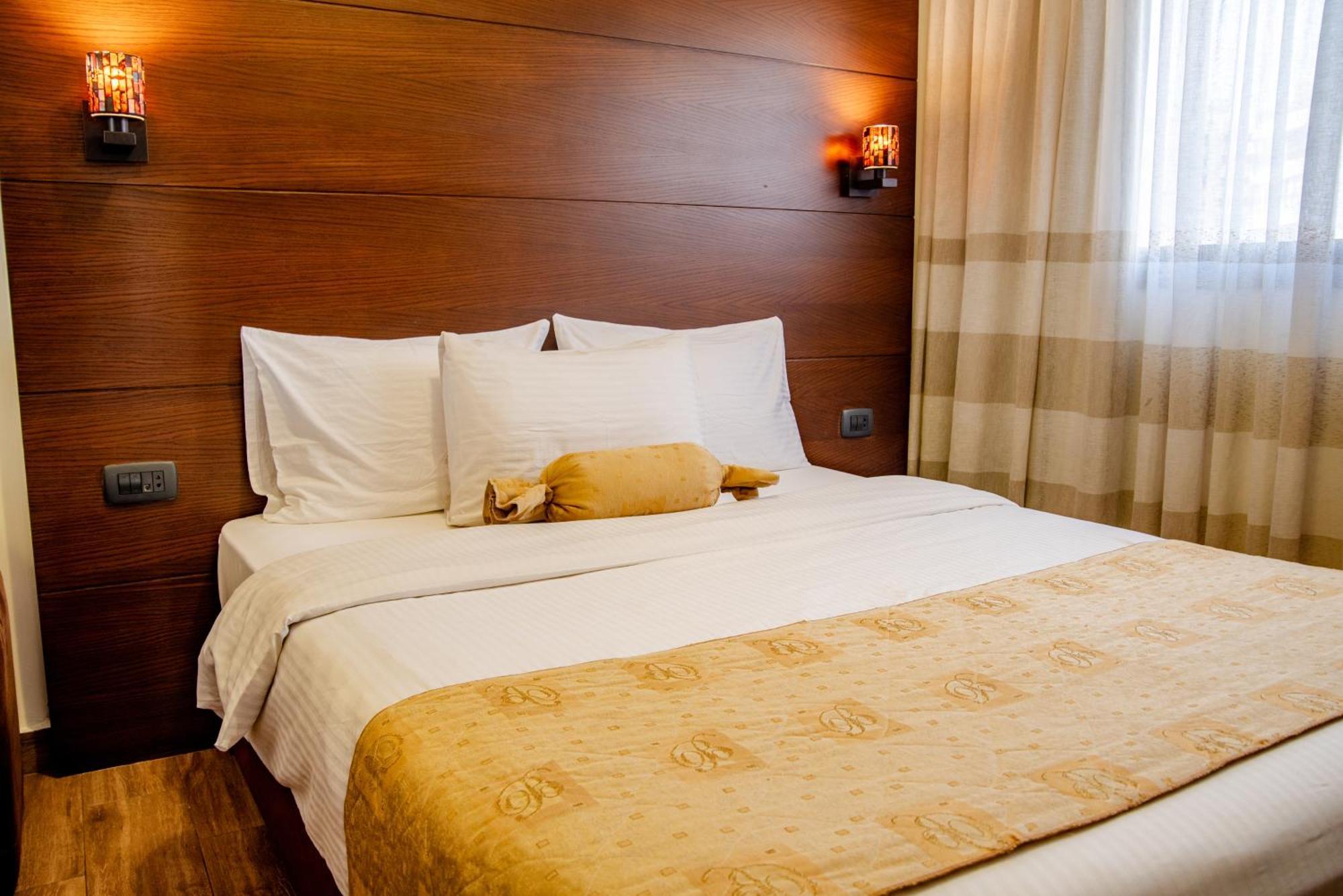 Britannia Suites Beirut Luaran gambar